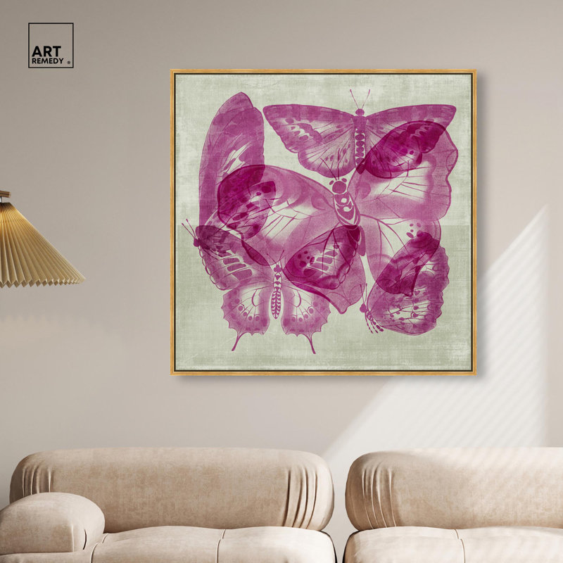 «Butterfly Wings» par Art Remedy, H 41 po x l 41 po, Cadre flottant, Doré