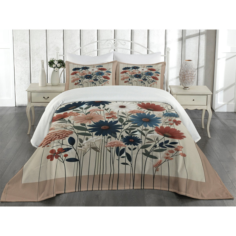 Polyester Not Solid Color Coverlet, Queen Coverlet + 2 Standard Shams