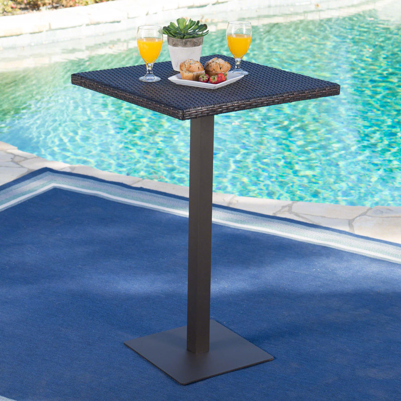 Table de bar carrée en rotin 26 po