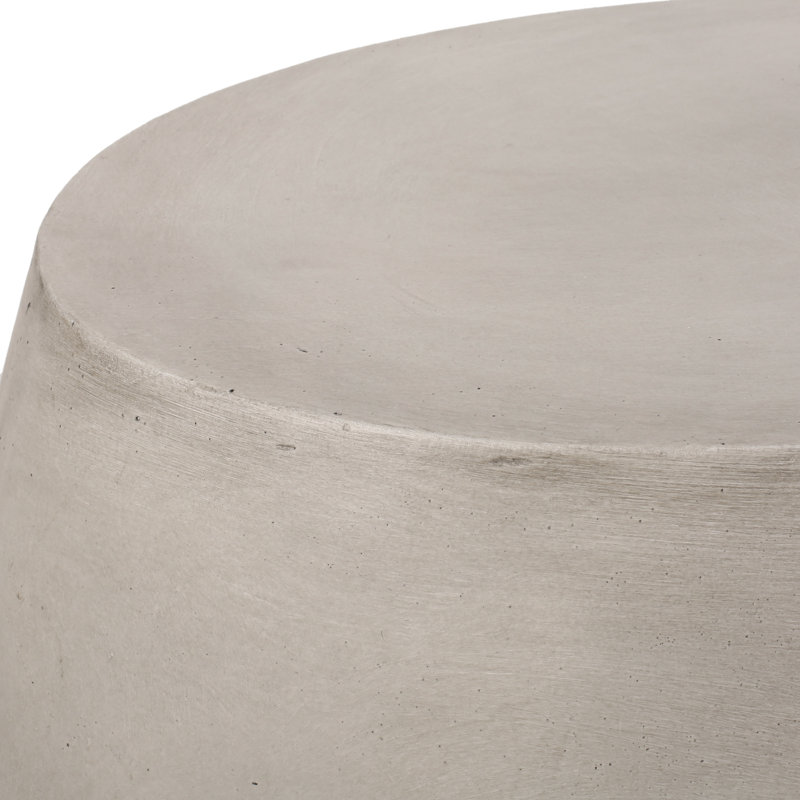 Table d'appoint d'extérieur en béton léger