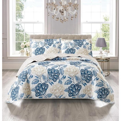 Andrena Microfiber Bedspread with Pillow Shams