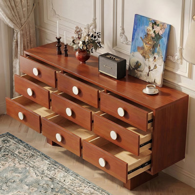 Buffet de style médiéval français