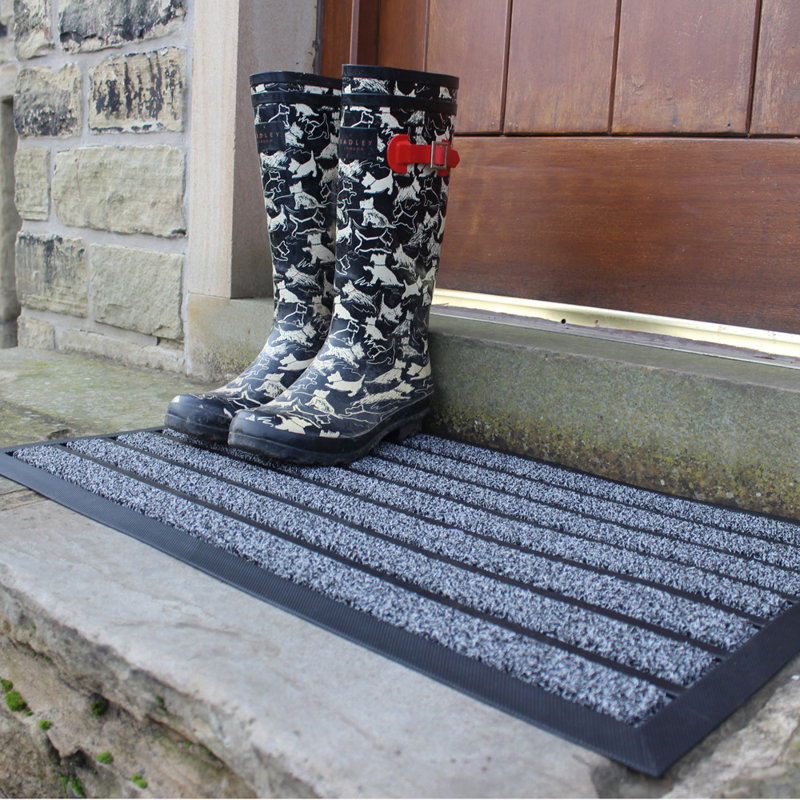 Dirt Stopper Pro Door Mat Striped Doormat, Grey
