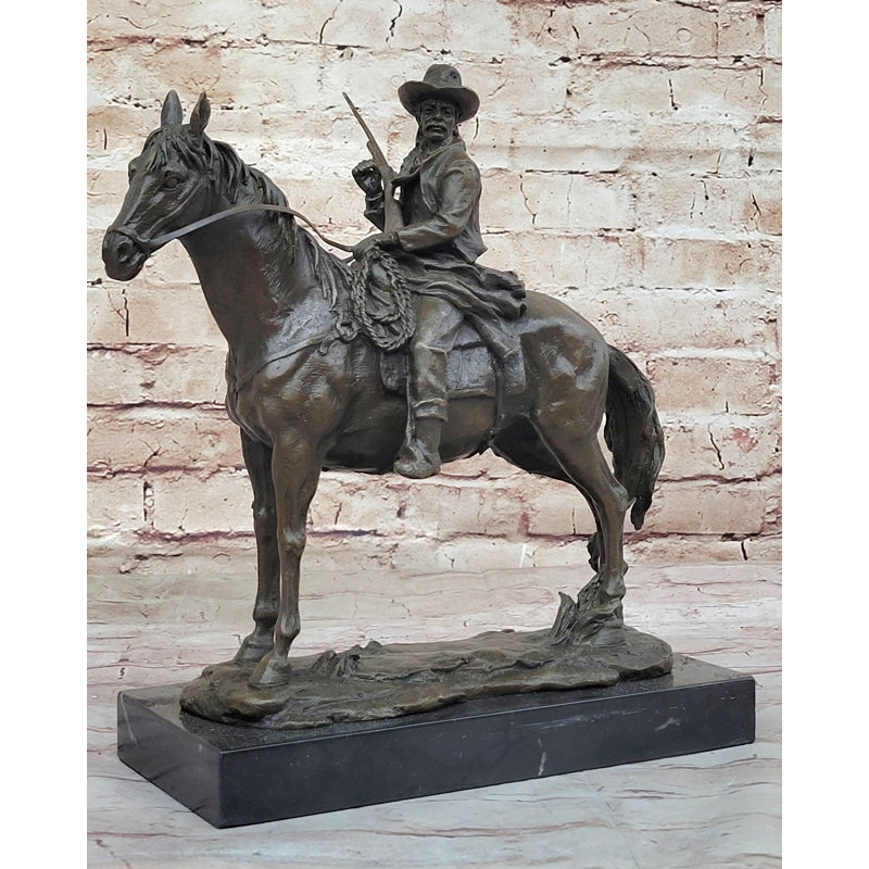 Figurines et sculptures