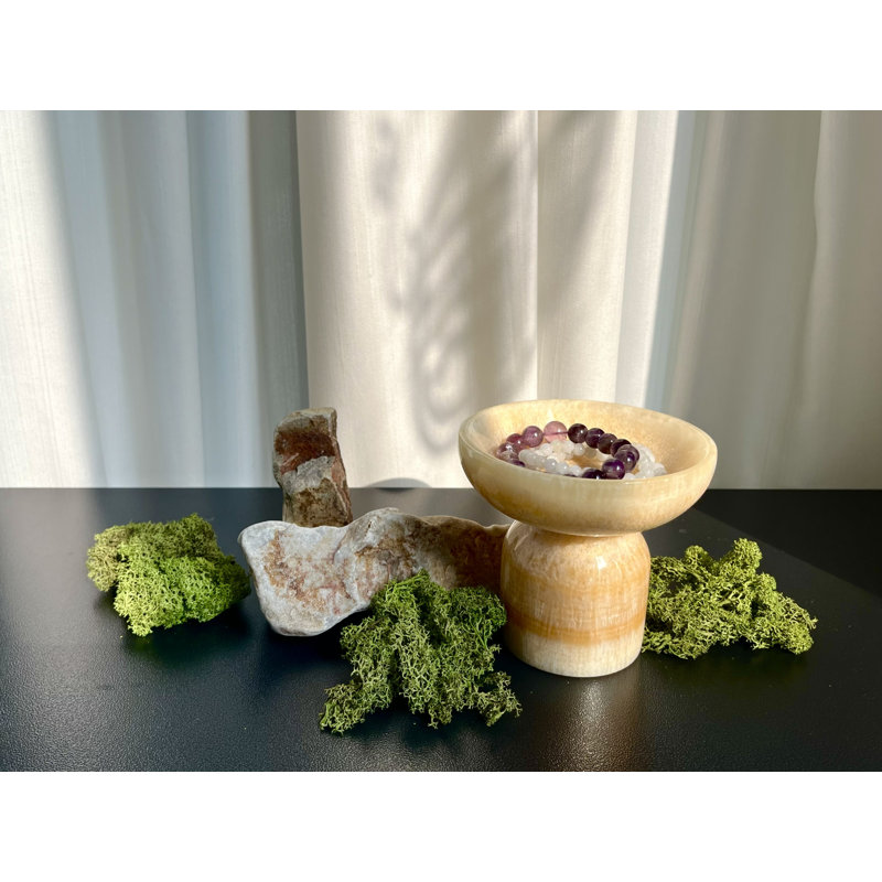 Bol décoratif piédestal en marbre crème jade