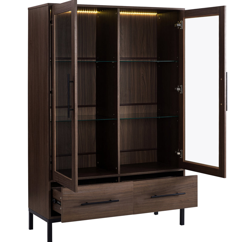 Vitrine de bureau et d'étude de 60 po de hauteur avec porte en verre trempé, lumières DEL, noyer, 4 tablettes réglables, 2 tiroirs, éclairage de porte de salon