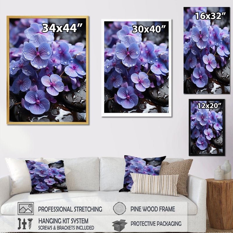 Violets Whispering Photo III - impressions sur toile florales, Cadre simple noir, H 32 po x l 16 po x P 1 po