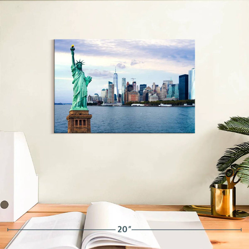 Ravi NYC Wonders, H 8 po x l 12 po