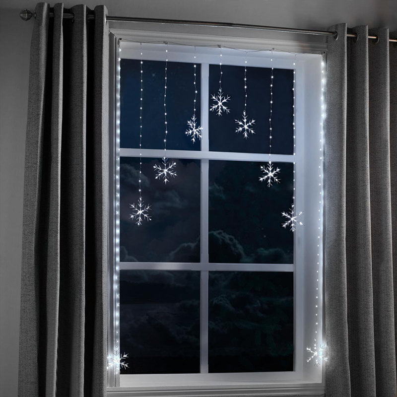 LED Lighted Window Décor, White