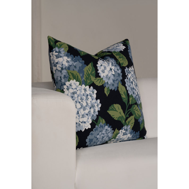 Coussin 100% coton Magnolia Home Fashions, Plumes, Motif floral bleu, H 18 po x l 18 po