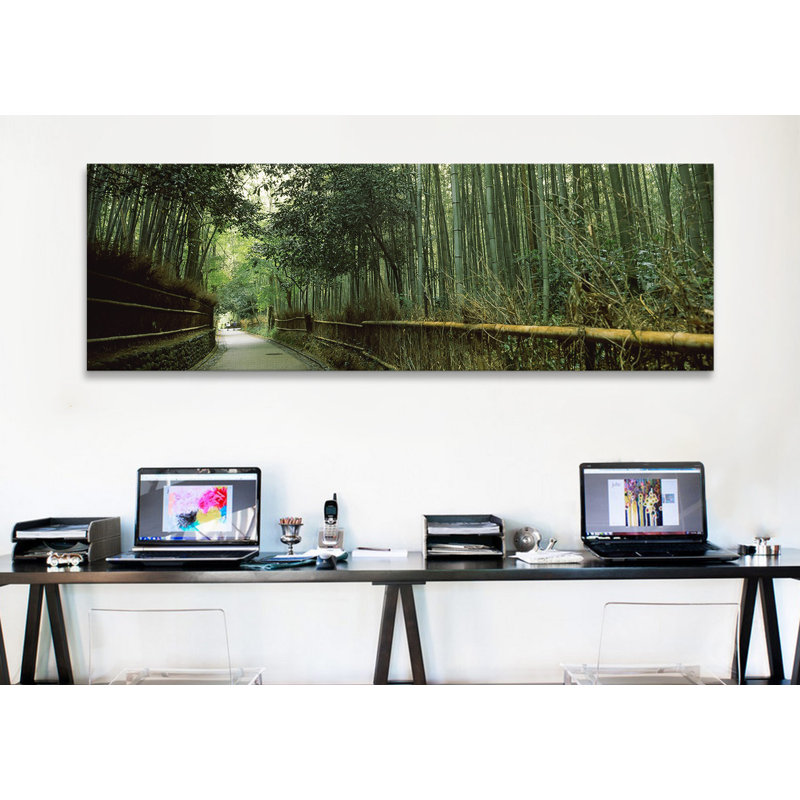 «Arashiyama panoramique, Honshu, Japon», reproduction de photo sur toile, H 16 po x l 48 po x P 1,5 po, Toile tendue