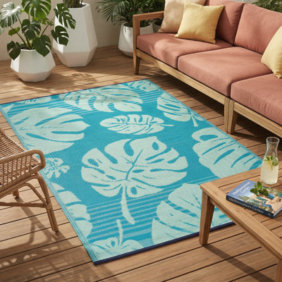 Alesander Outdoor Rug Recycled Plastic Waterproof Patio  - 5' x 8'