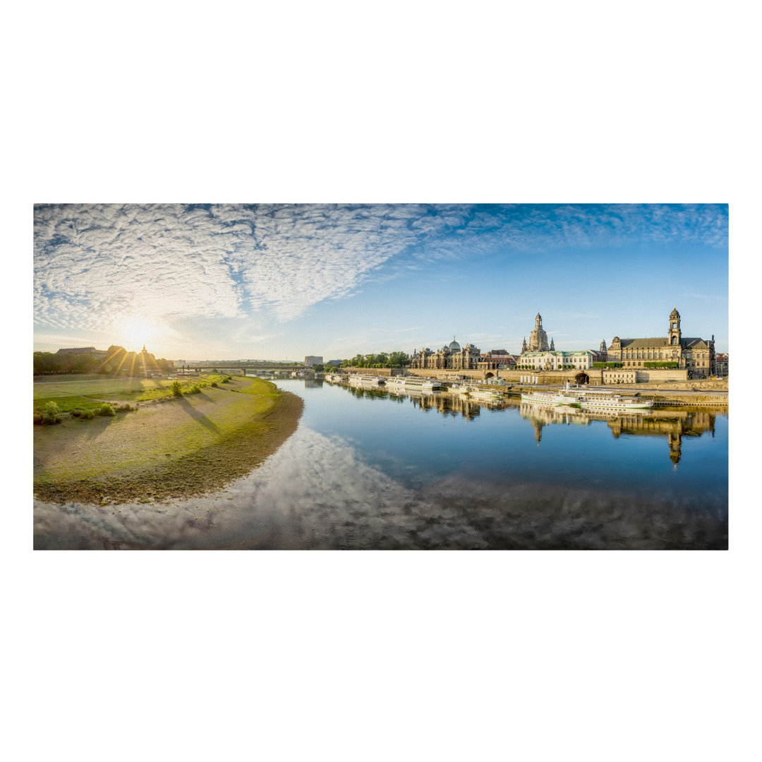 Leinwandbild Die Weiße Flotte von Dresden