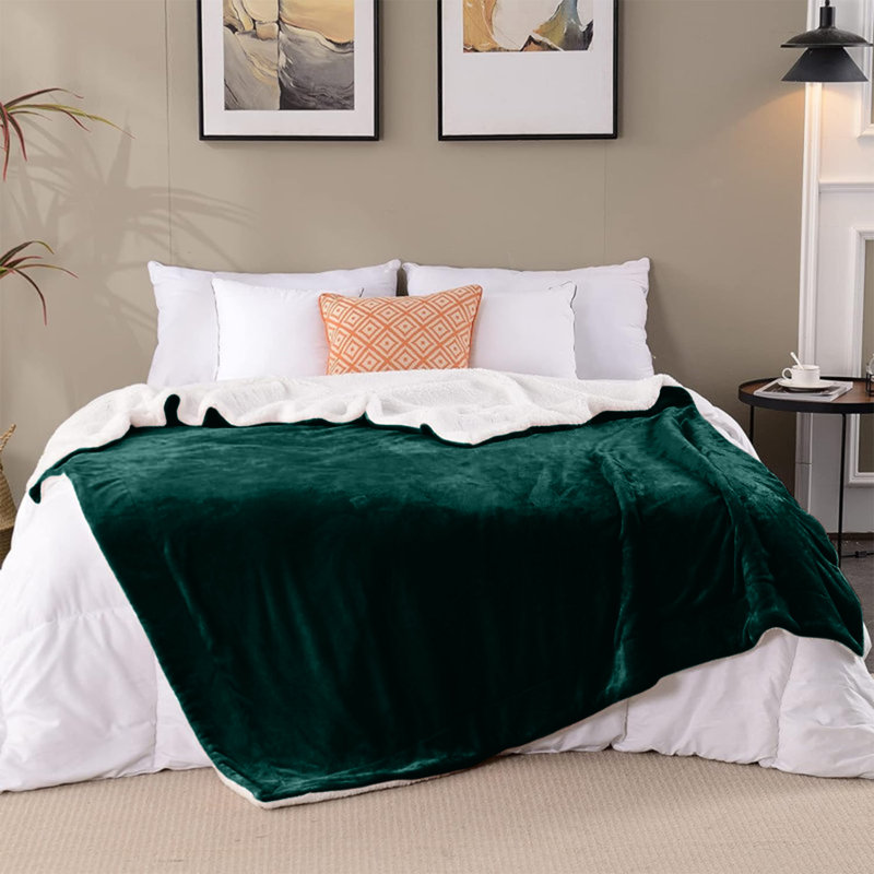 Sanborn Soft Reversible Sherpa Fleece Fur Thick Blanket Throw, Emerald, 200cm x 240cm