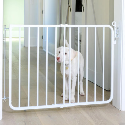 Auto-Lock Safety Gate (Model MG15)