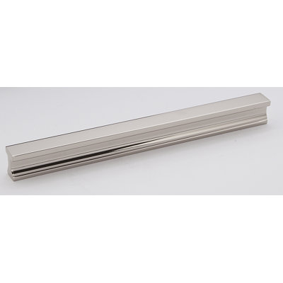 Linear 6" Center to Center Finger pull