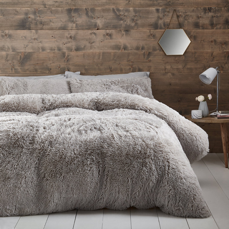 Cuddly Faux Fur Duvet Cover Set with Pillowcases, Double Duvet Cover - 2 Standard Pillowcases, Silver