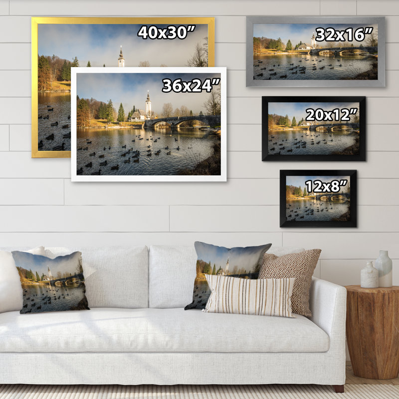 «Duck on Beautiful Cottage River», reproduction d'art sur toile, Toile avec cadre noir, H 8 po x l 12 po x P 1 po