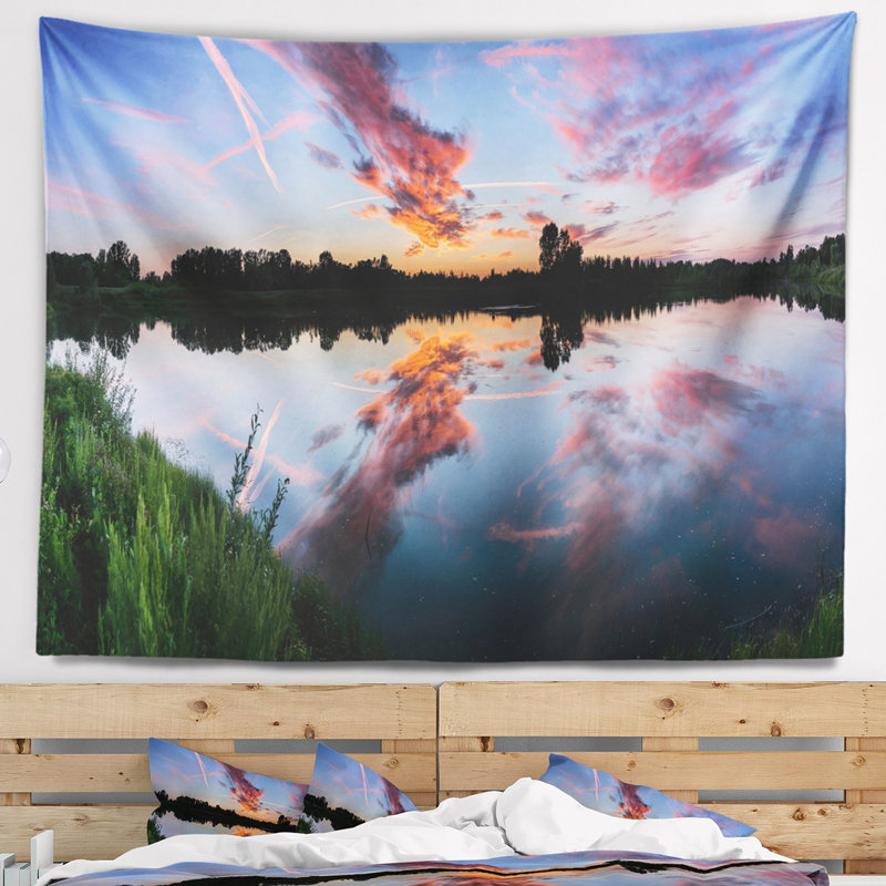 Tapisserie à coucher de soleil avec miroir en ciel d’eau lake, H 32 po x l 39 po