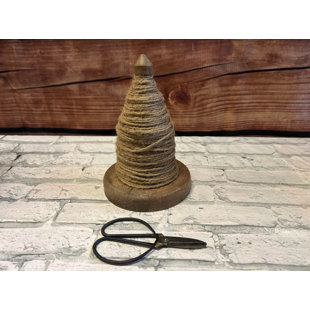 Spindle Twine Holder with Scissors