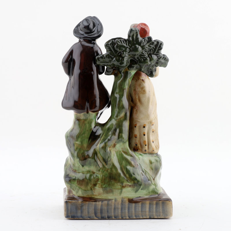 Figurines & Sculptures
