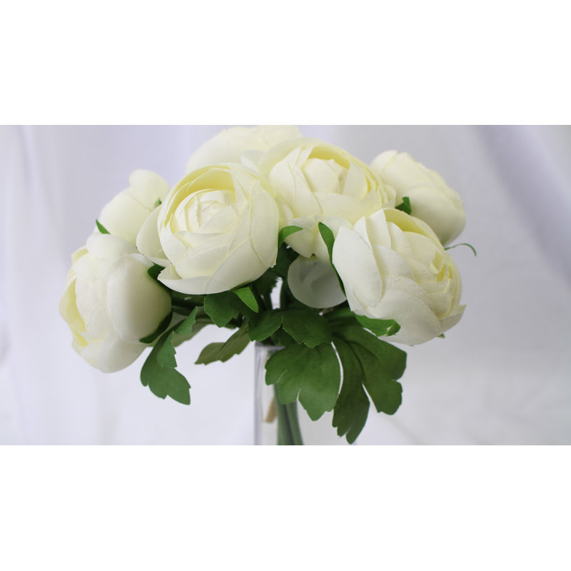 Bouquet de renoncule blanc, Crème