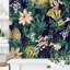 Rouleau de papier peint à motif floral Midnight Tropical