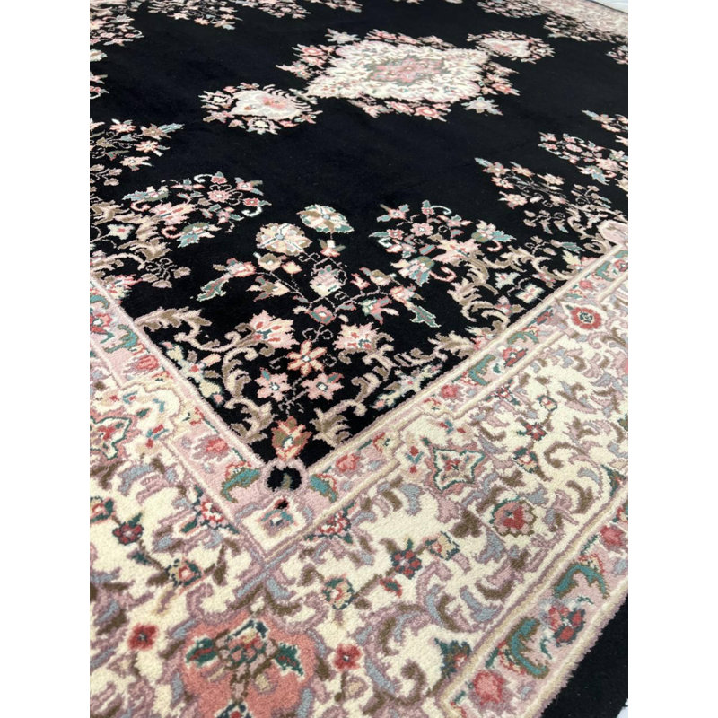 Oriental Area Rug in Black