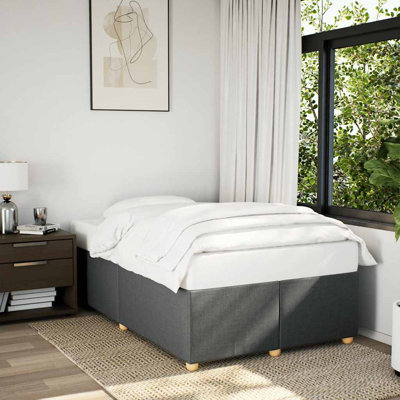 Siza Upholstered Bed