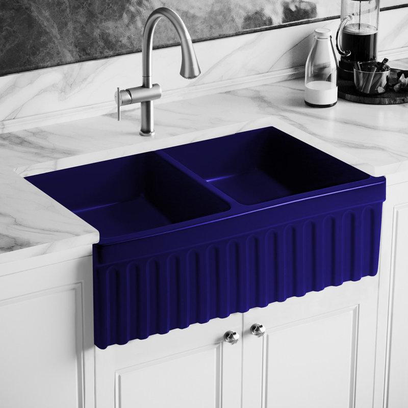 FarmhausQuatro 33" x 20" Double Bowl Front Apron Fireclay Sink, Glossy Blue
