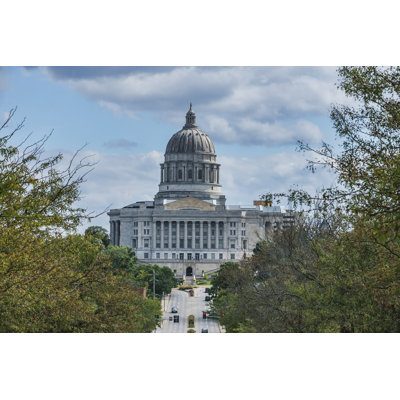" Missouri State Capitol Building "