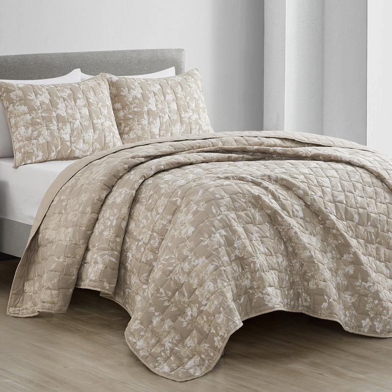 Polyester Floral Quilt, Light Khaki, Full/Queen + 2 Standard Shams