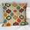 Coussin décoratif orange et vert quadrilobe Elegance I - Mid-Century