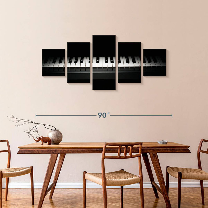 Pleins feux sur les touches de piano, H 36 po x l 80 po