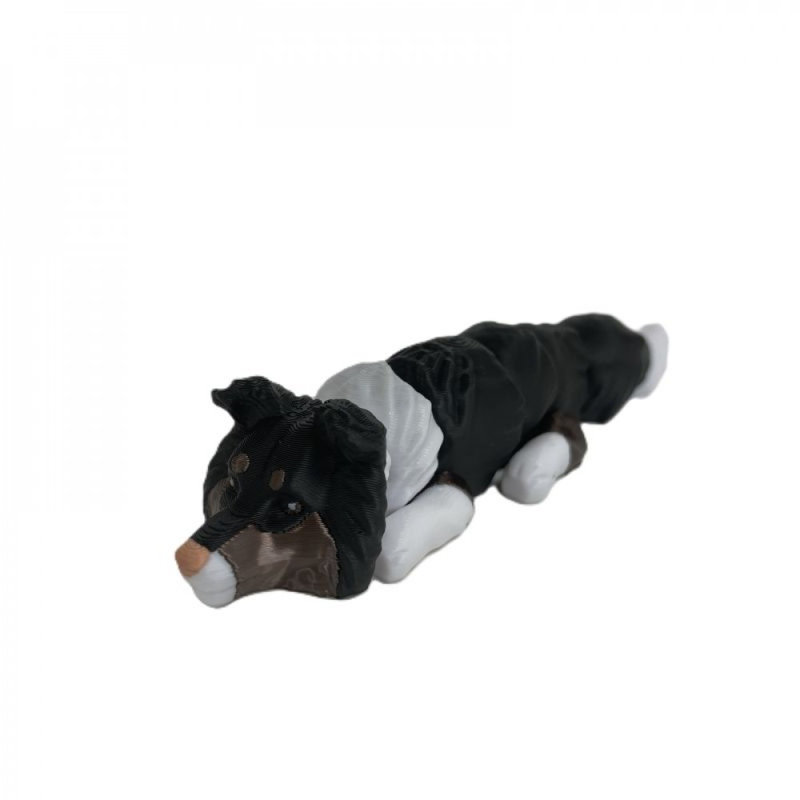 Figurine 3D Pom Dog, H 2 po x l 1,5 po x P 4,75 po, Noir/brun/blanc