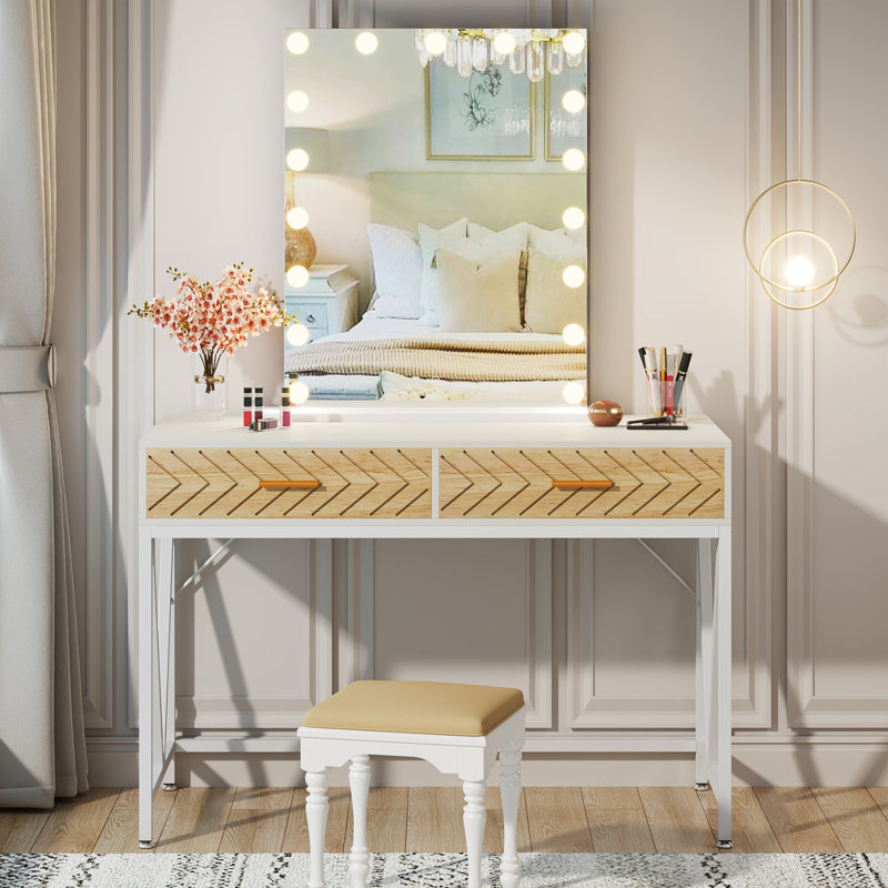 Terianna Vanity