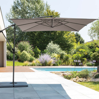 Ahnia 250cm Cantilever Parasol