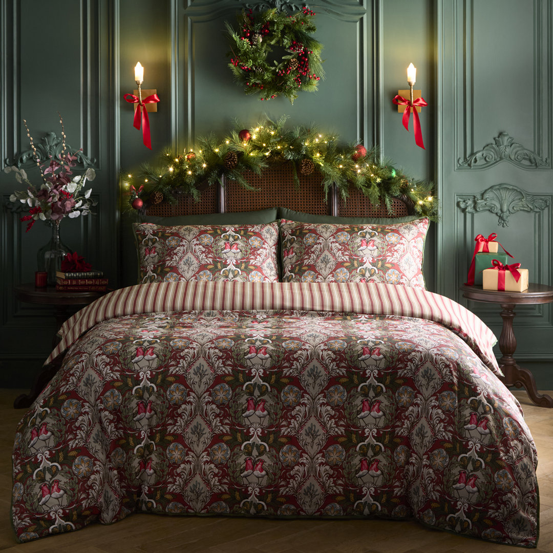 Laurence Llewelyn-Bowen Festive Robin Duvet Cover Set Red