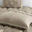 Édredon 7 pièces pour grand lit taupe - beau design, tissu, 1 édredon, 2 taies décoratives, 3 coussins, jupe de lit, élégant froissé, décoration lavable à la machine