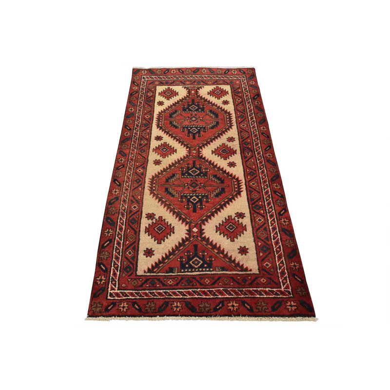 Tapis unique 3 pi 6 po x 6 pi 7 po Genadi