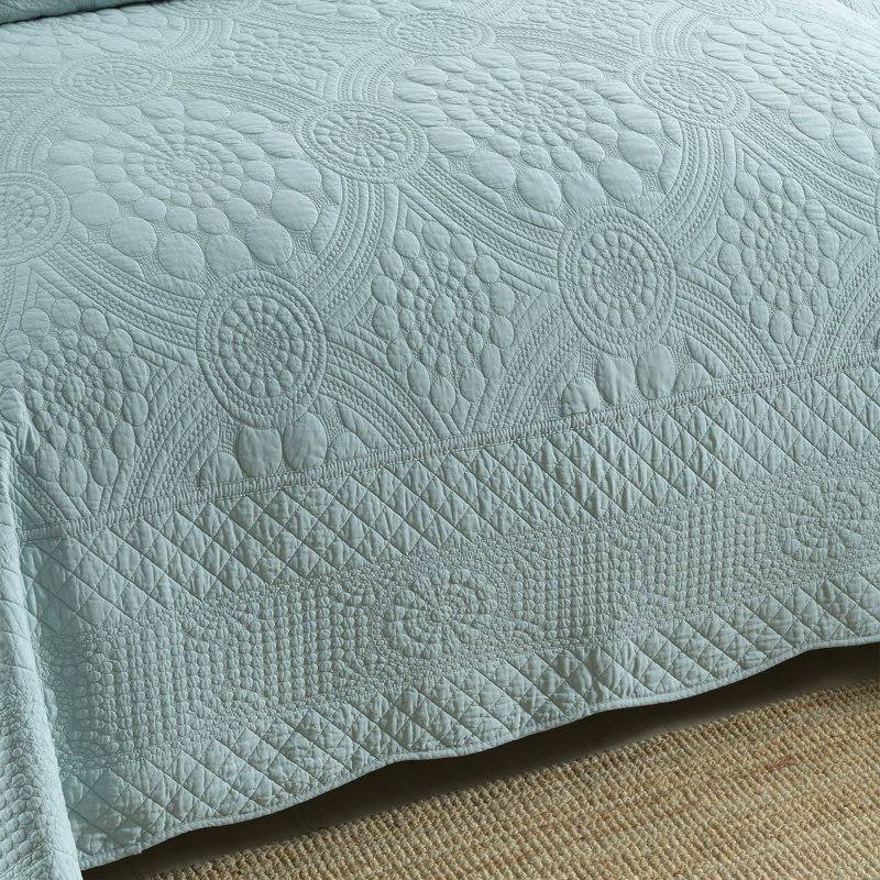 Tfshasta Cotton Twill Patchwork Quilt Set, Angel Blue, King Quilt + 2 King Shams