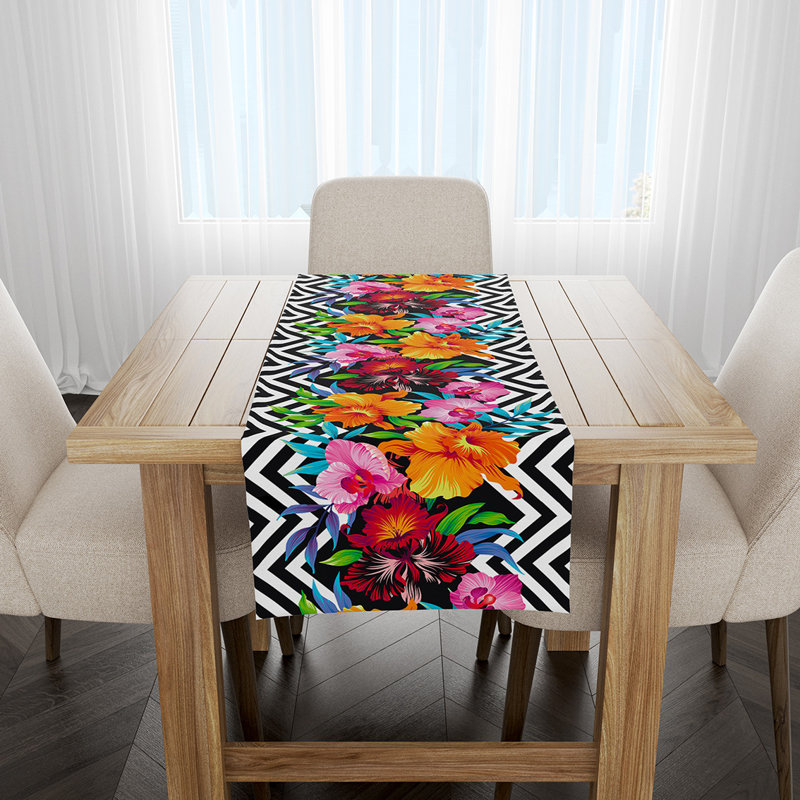 Dardanelle Table Runner