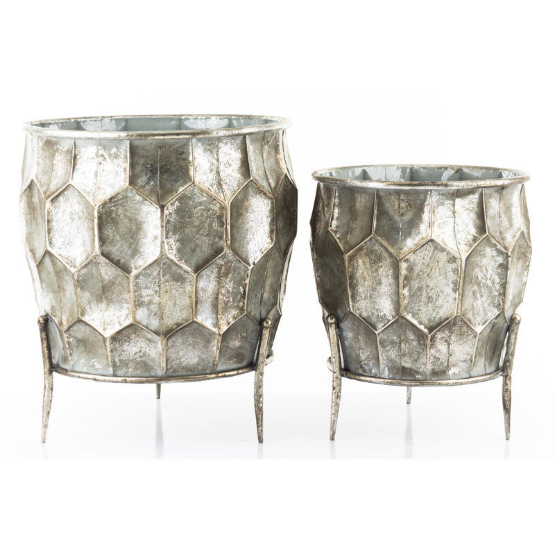 Ballajura Metal Pot Planter, Silver