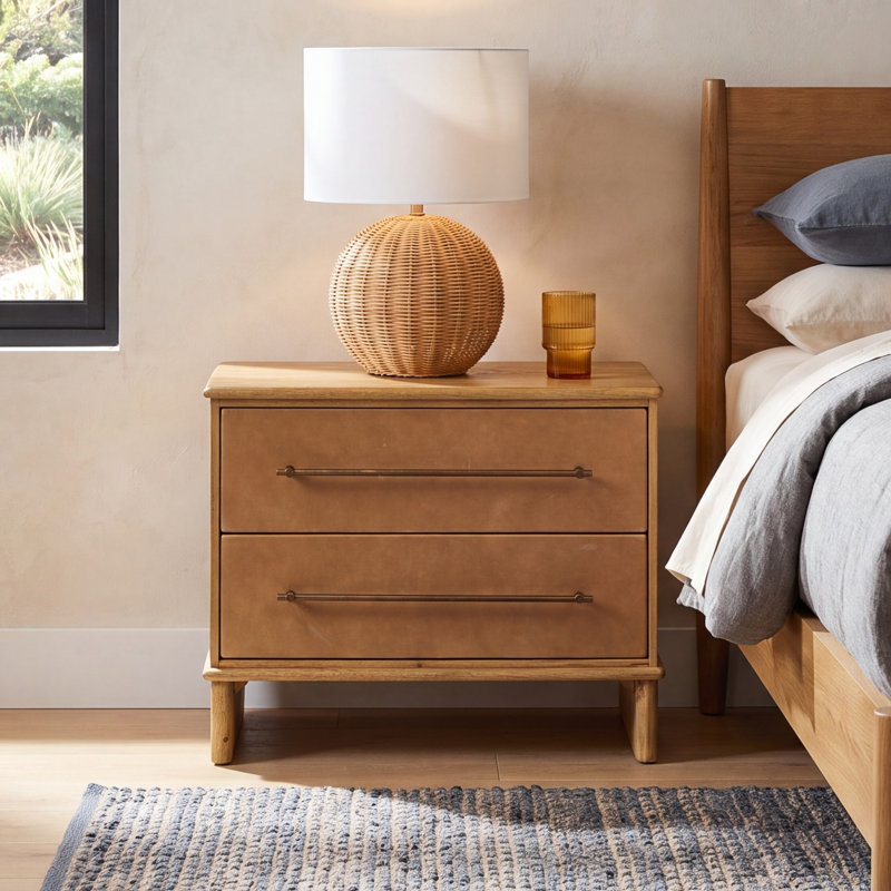 Nalia 28'' W Solid Wood Nightstand