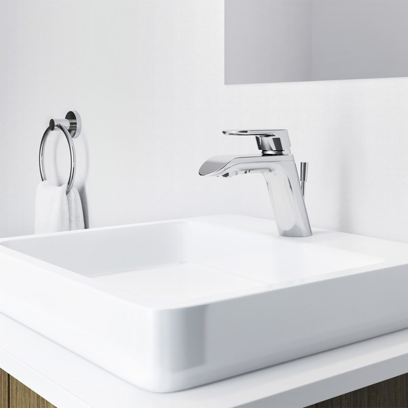 Olympia Chrome Single Hole Bathroom Faucet with Drain Assembly