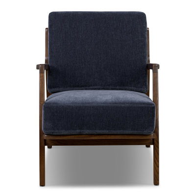 Chaise longue rembourrée en velours avec pieds en bois massif Verity