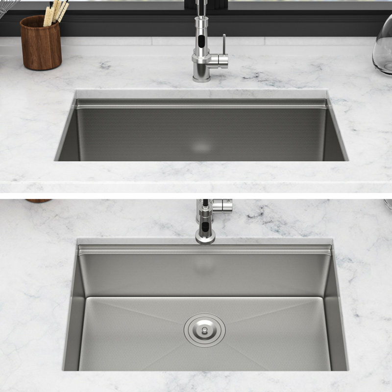 Évier de cuisine encastré à simple cuve 30 * 19 * 9 pouces en acier inoxydable de calibre 16, fonctionnalité de poste de travail, drainage en forme de X, patin pour utilisation silencieuse, paquet avec accessoires