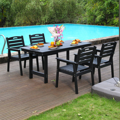 Ensemble de salle à manger d'extérieur Hdpe, une table et quatre chaises
