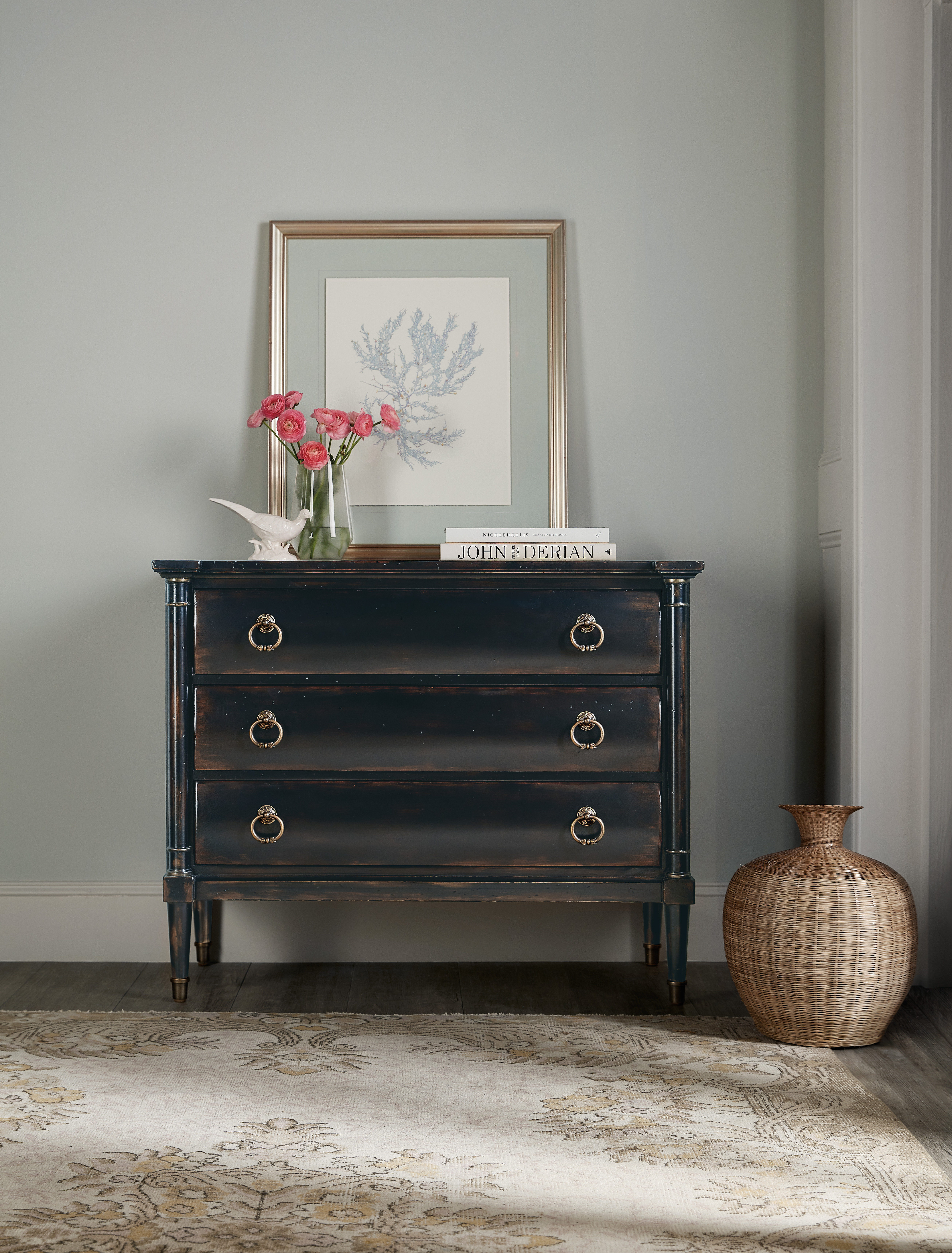 Hooker Furniture Accent Chest & Reviews