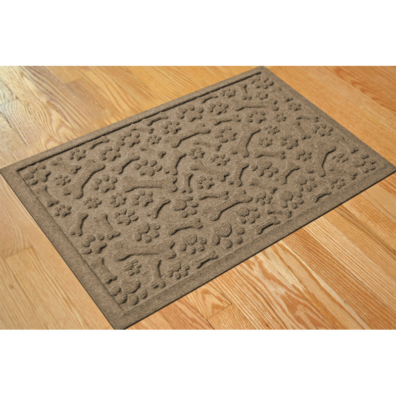 Tapis d'extérieur pour animaux 18 po x 28 po WaterHog® Paws & Bones, L 18 po x l 28 po, Chameau